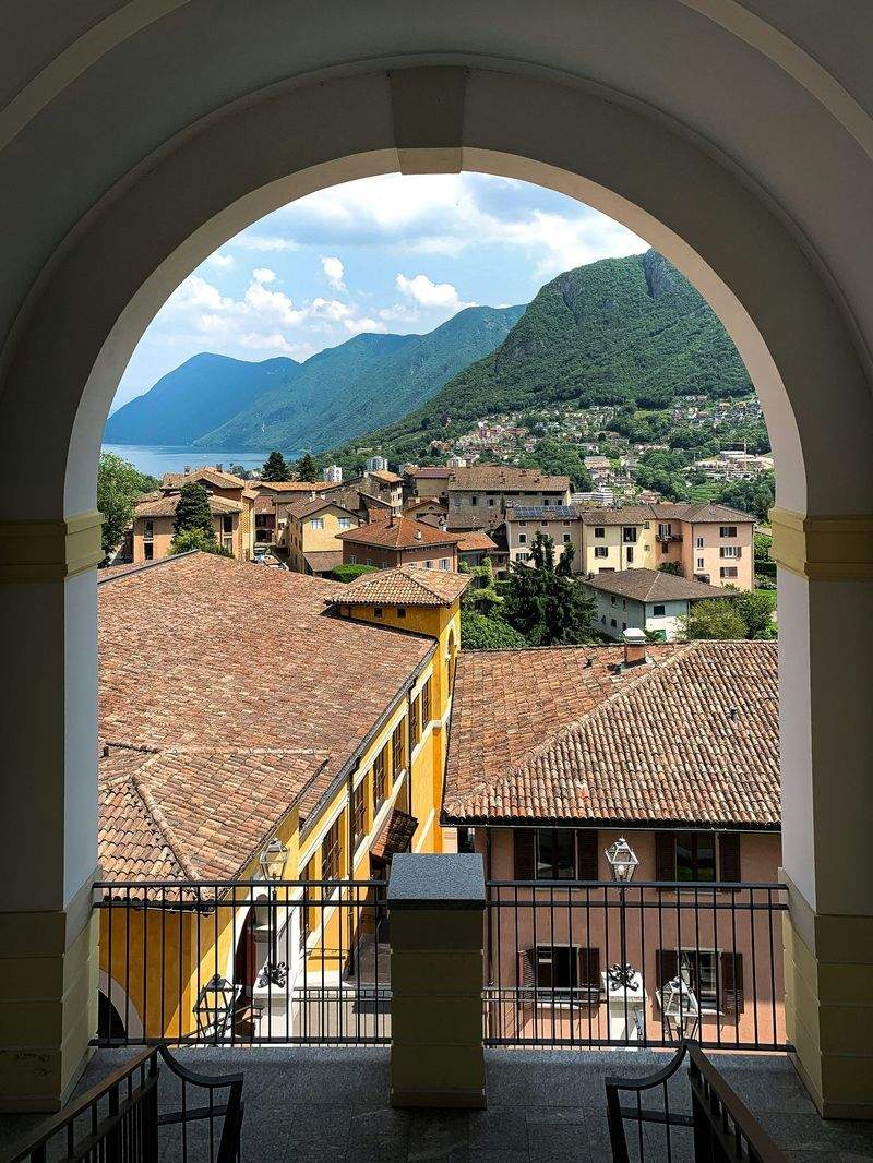 Emirates Future Academy - Image 14